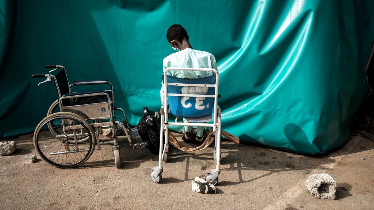Takhle lékaři bojují s koronavirem v Senegalu